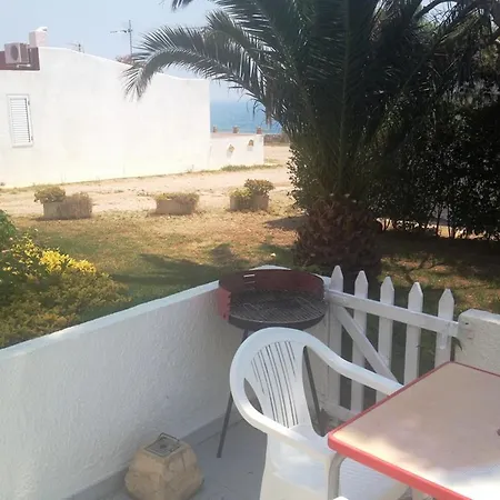Apartamento Bungalow Cala Llobeta 32 *