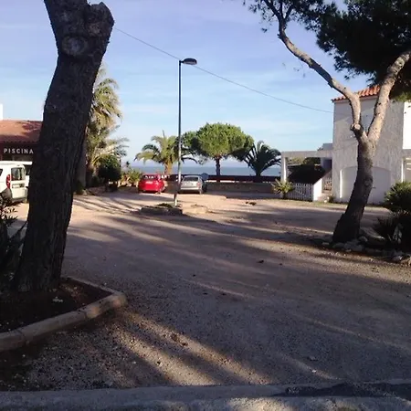 Bungalow Cala Llobeta 32 *